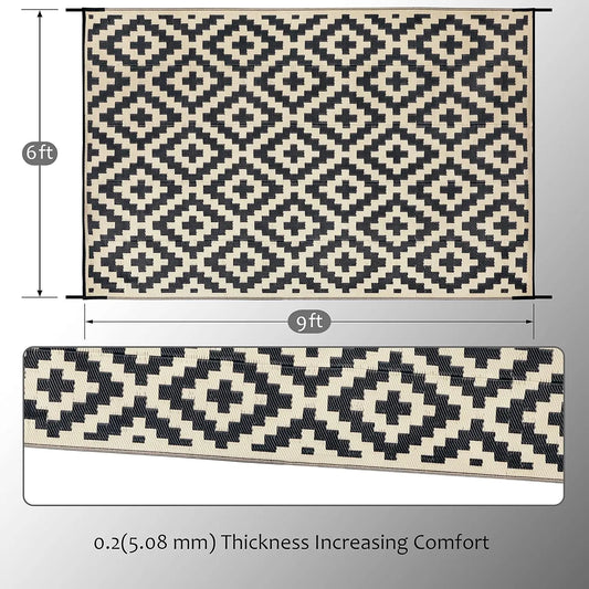 Reversible Plastic Straw Patio Rug, 6' x 9'