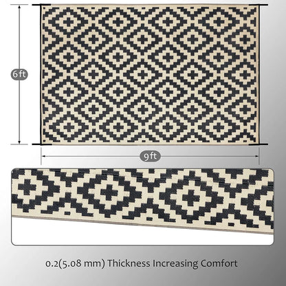 Reversible Plastic Straw Patio Rug, 6' x 9'