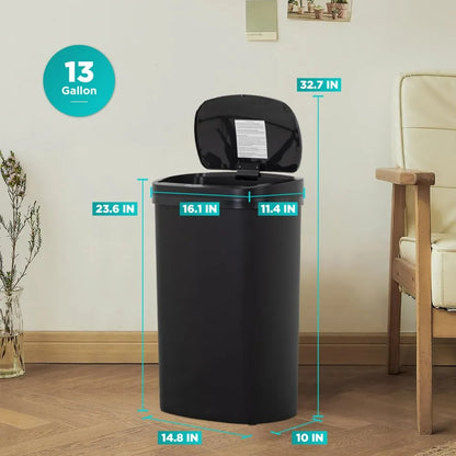 Trash Can with Automatic Lid