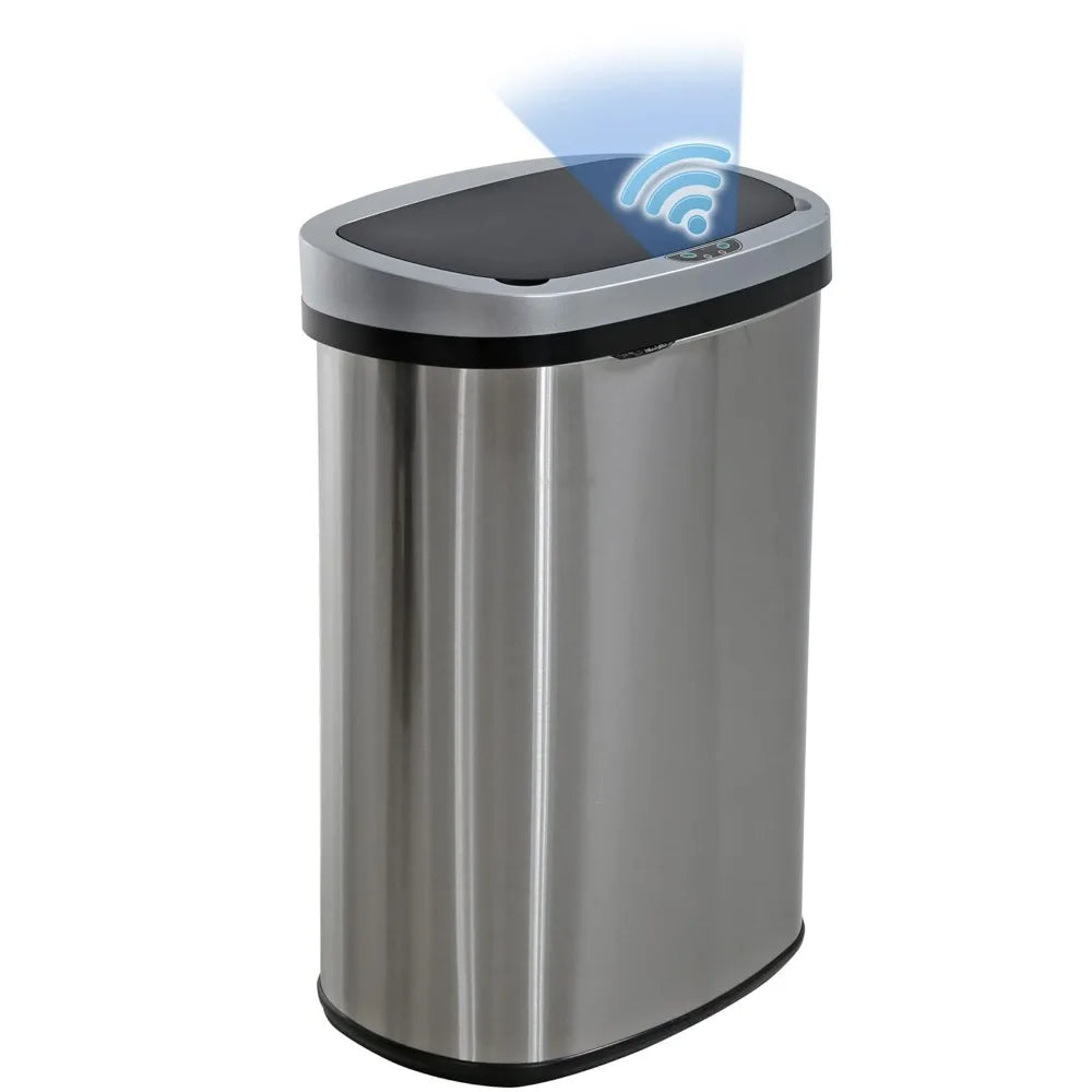 Trash Can with Automatic Lid