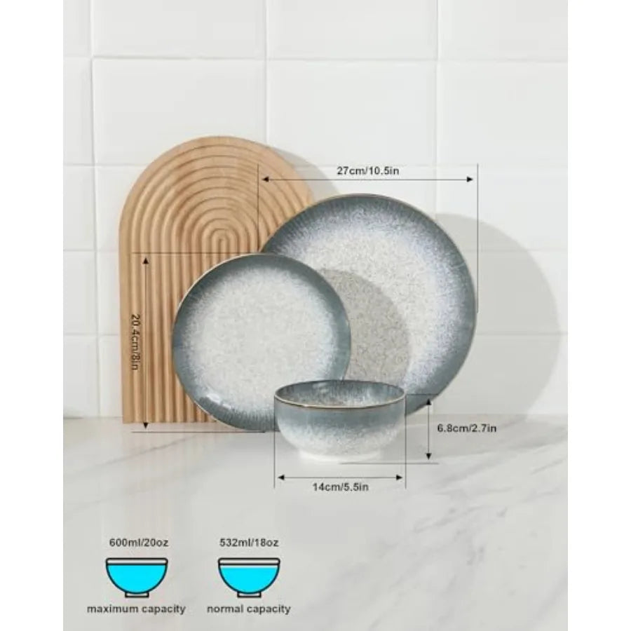 12 piece Porcelain Plates and Bowls Set