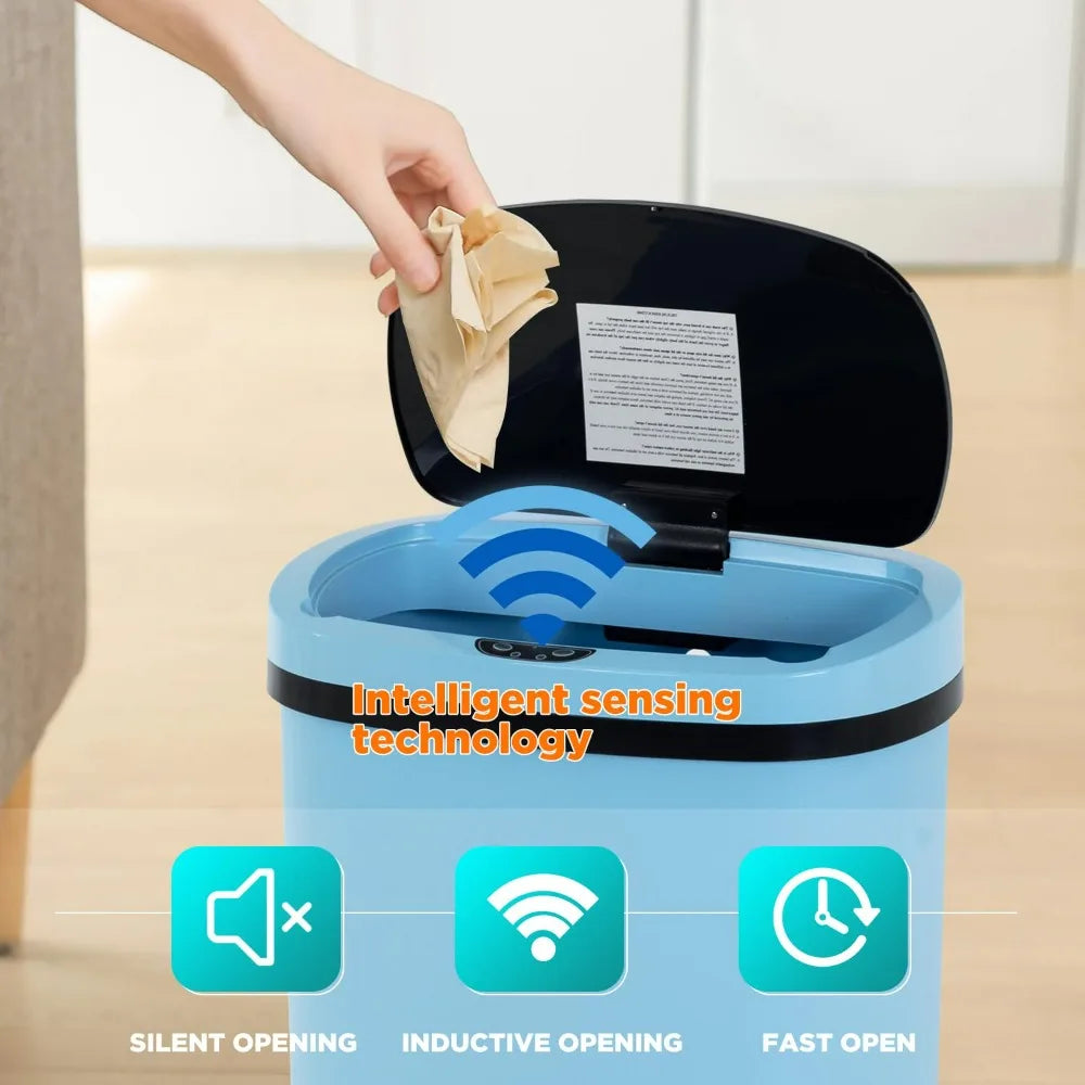 Trash Can with Automatic Lid