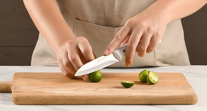 White Knife Set