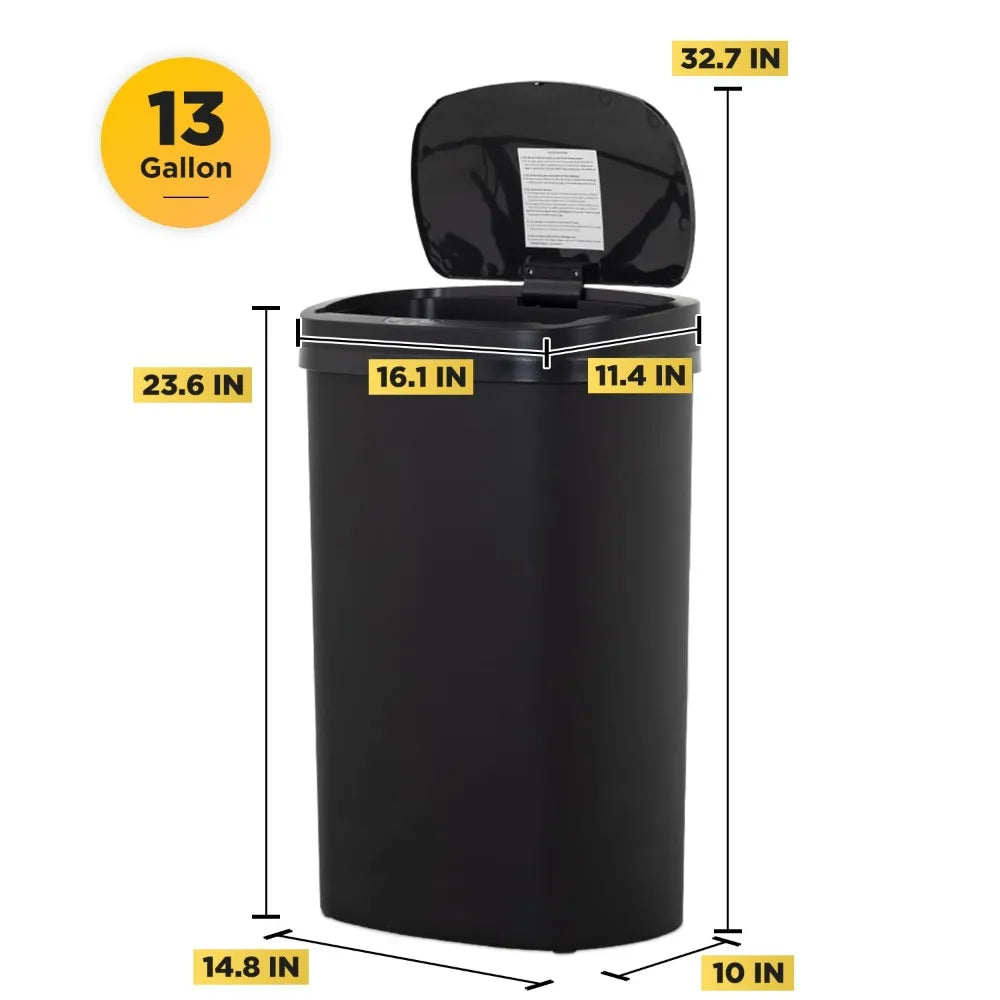 Trash Can with Automatic Lid